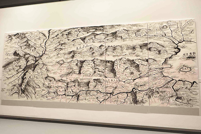 坐在30w沙发上，看顶奢Loro Piana全球首展