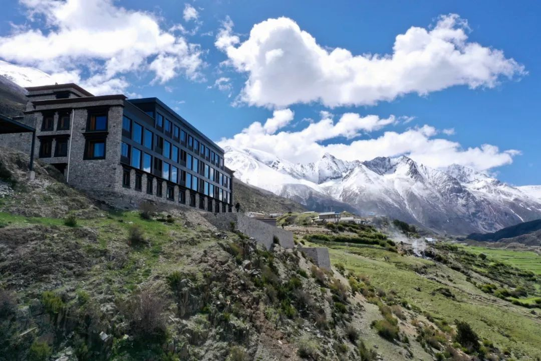 松赞集团，蔡景晖，人物专访