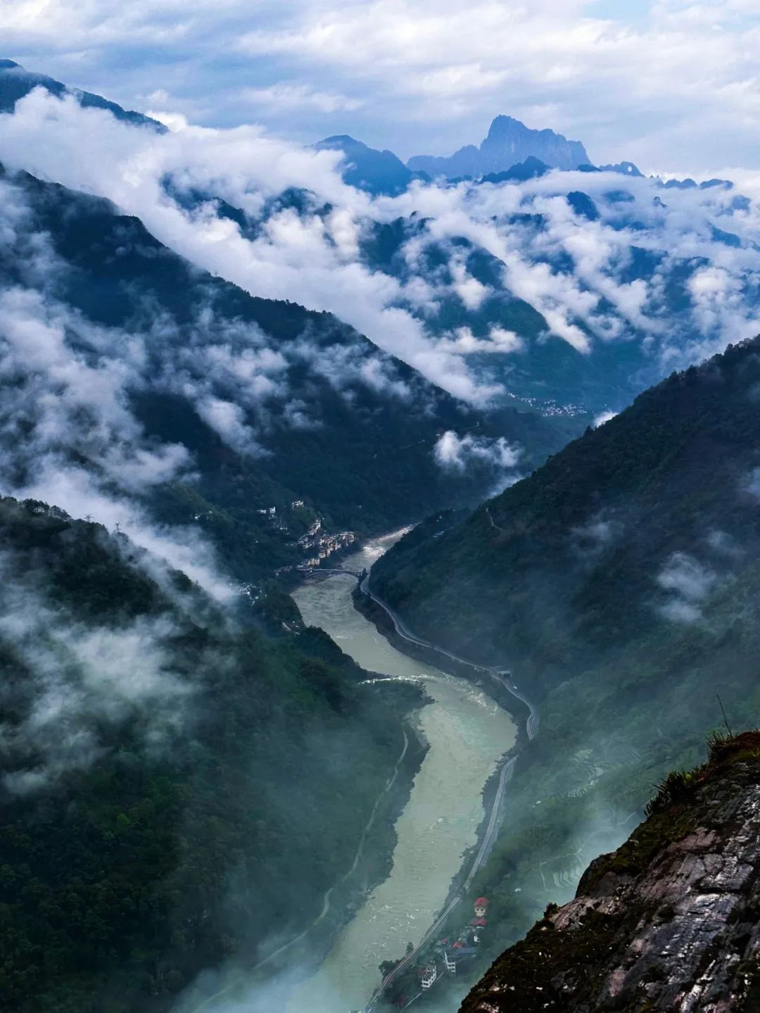松赞集团，蔡景晖，人物专访