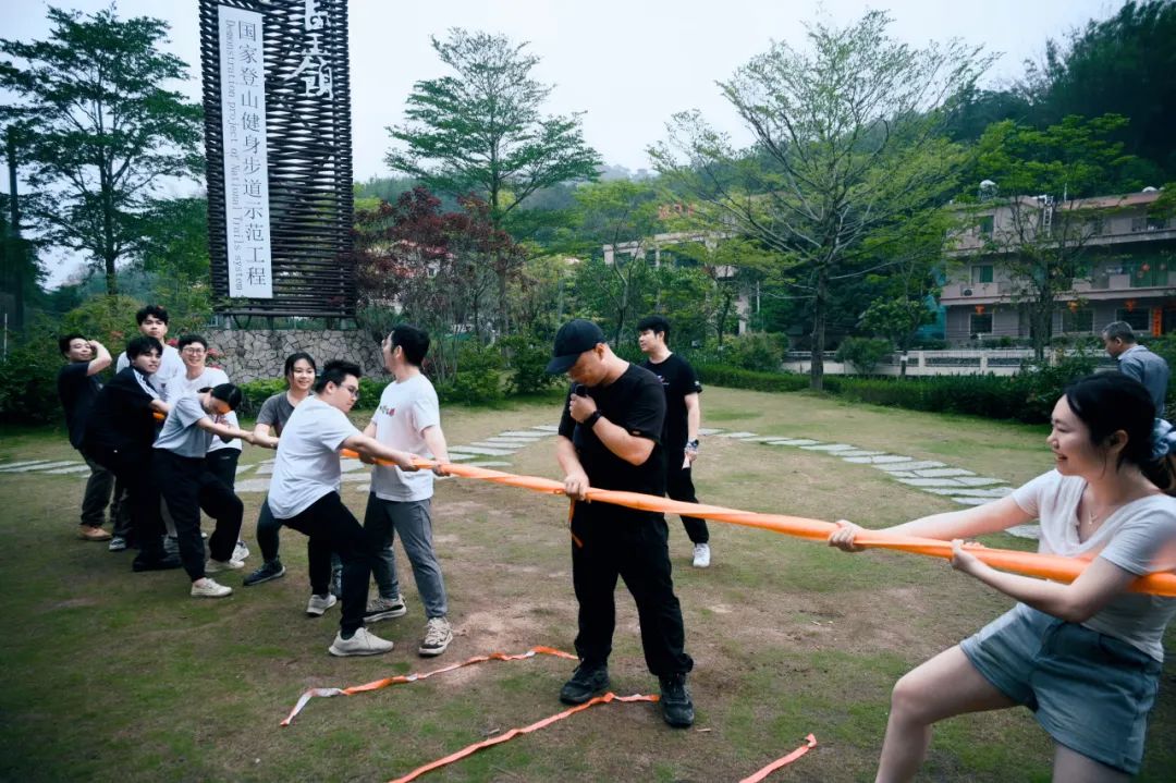 徒步拉练的好处与注意事项