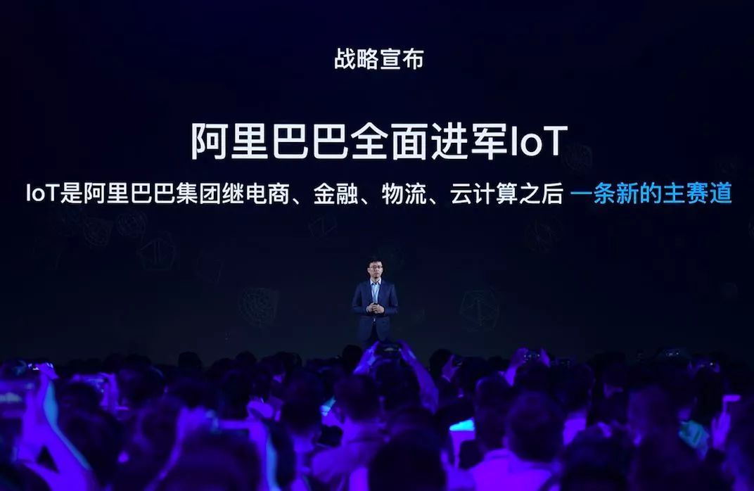 碰一下