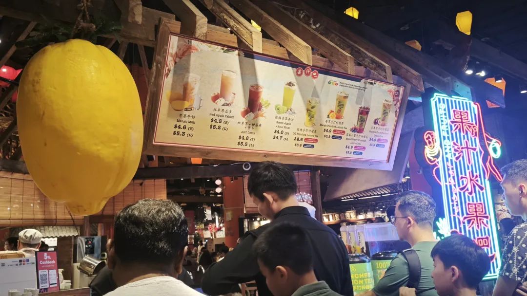 我在新加坡遇到的奶茶品牌，怎么都是老熟人啊？