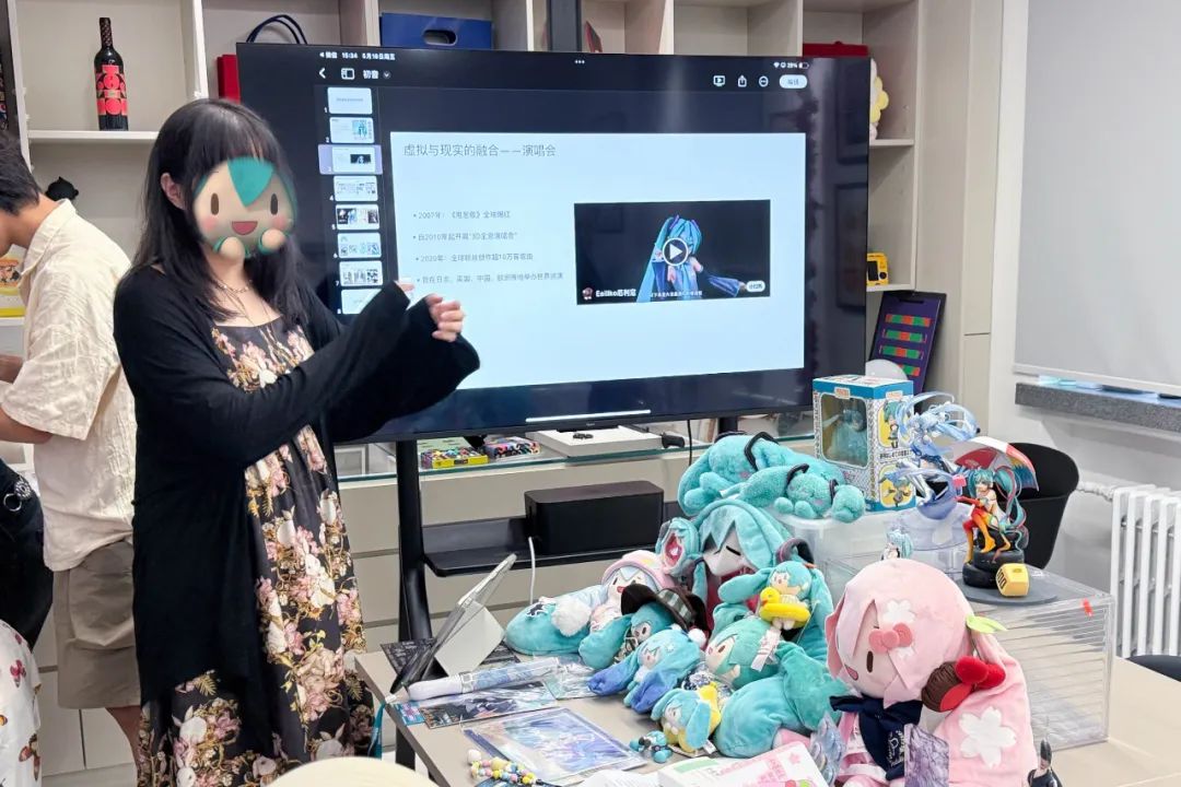 LxU14周年，官宣成立全新设计工作室